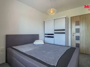 Pronájem bytu 2+1, Kladno, Petrohradská, 48 m2