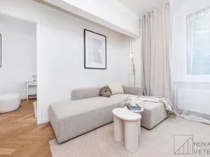 Pronájem bytu 2+kk, Praha - Vršovice, Jakutská, 41 m2