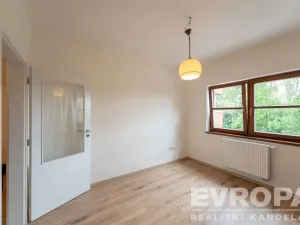 Prodej rodinného domu, Řevnice, Čs. armády, 160 m2