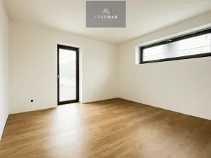 Pronájem rodinného domu, Staříč, 240 m2
