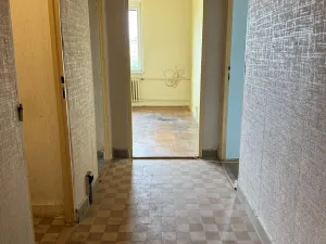 Prodej bytu 3+1, Třinec, Beskydská, 63 m2