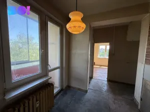 Prodej bytu 3+1, Třinec, Beskydská, 63 m2