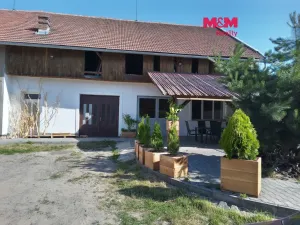 Pronájem skladu, Běstovice, 113 m2