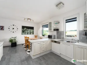 Prodej rodinného domu, Bystřice pod Hostýnem, Komenského, 160 m2