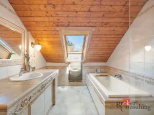 Prodej rodinného domu, Lhotka, Radoušská, 450 m2