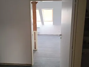 Pronájem bytu 2+kk, Ústí nad Labem - Předlice, Prostřední, 45 m2