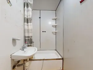 Prodej bytu 1+1, Praha - Černý Most, Cíglerova, 35 m2