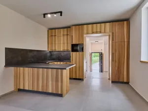Prodej bytu 2+kk, Mladé Buky, 47 m2