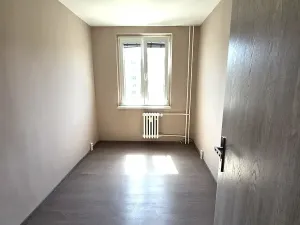 Prodej bytu 3+1, Praha - Kamýk, Snopkova, 66 m2