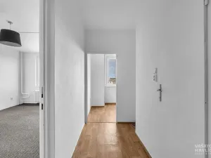 Pronájem bytu 1+1, Hradec Králové, třída Edvarda Beneše, 40 m2