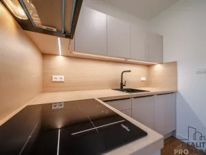 Prodej bytu 1+kk, Ostrava - Poruba, Sokolovská, 22 m2