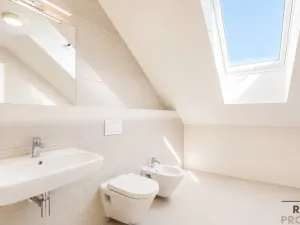 Pronájem rodinného domu, Lipůvka, 180 m2