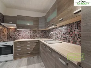 Prodej bytu 2+kk, Plzeň, Bzenecká, 48 m2