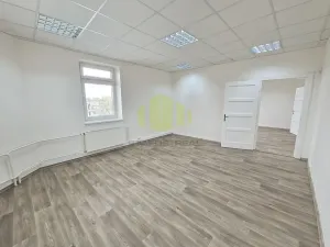 Pronájem kanceláře, Olomouc, U solných mlýnů, 120 m2
