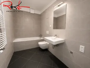 Pronájem bytu 2+kk, Praha, Pod Harfou, 45 m2