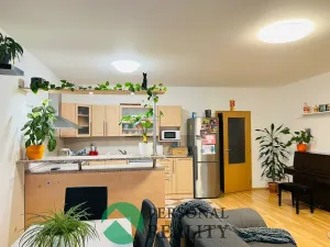 Prodej bytu 4+kk, Milovice, Kaštanová, 92 m2