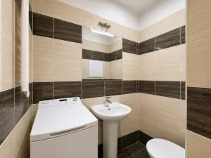 Pronájem bytu 2+kk, Olomouc - Neředín, Politických vězňů, 37 m2