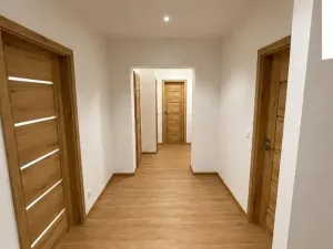 Prodej bytu 3+1, Jablonec nad Jizerou, 98 m2