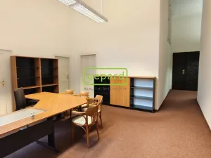 Pronájem kanceláře, Brno - Veveří, Moravské náměstí, 39 m2
