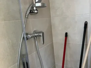 Pronájem atypického bytu, Braškov, Pražská, 20 m2