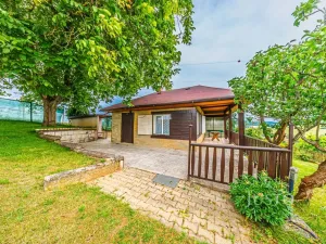 Prodej chaty, Lešany - Břežany, 38 m2