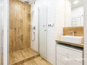 Pronájem bytu 4+1, Praha - Kamýk, Rytířova, 83 m2