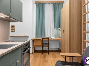 Prodej ubytování, Praha, Školská, 21 m2