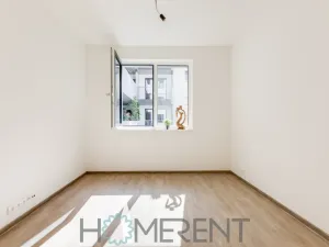 Pronájem bytu 2+kk, Praha, Vyšehradská, 53 m2
