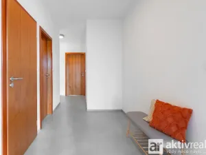 Prodej bytu 3+1, Praha - Žižkov, Mezi domky, 110 m2