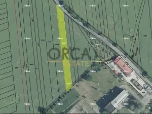Prodej podílu pole, Zlín, 1018 m2