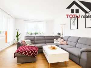 Prodej rodinného domu, Trutnov, 240 m2