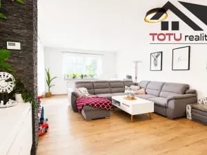 Prodej rodinného domu, Trutnov, 240 m2