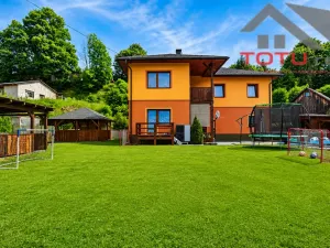 Prodej rodinného domu, Trutnov, 240 m2