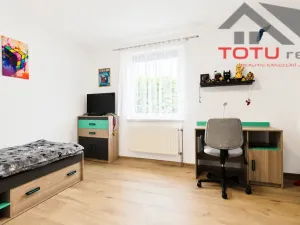 Prodej rodinného domu, Trutnov, 240 m2