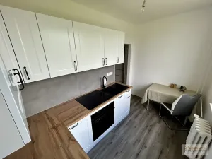 Prodej bytu 1+1, Broumov, Pionýrská, 36 m2