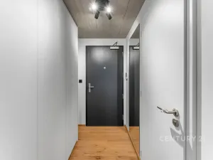 Prodej bytu 2+kk, Praha - Vysočany, Kolbenova, 53 m2