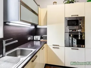 Pronájem vícegeneračního domu, Praha - Písnice, Putimská, 13000 m2