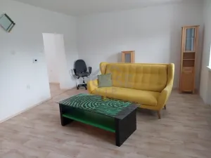 Prodej bytu 3+1, Tisem, 87 m2