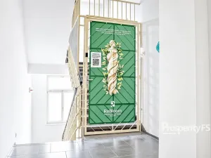 Pronájem komerční, Kladno, náměstí Svobody, 12 m2