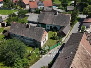 Prodej pozemku pro bydlení, Chvaletice - Hornická Čtvrť, 603 m2