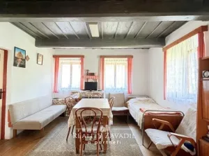Prodej rodinného domu, Chvaletice - Hornická Čtvrť, 198 m2