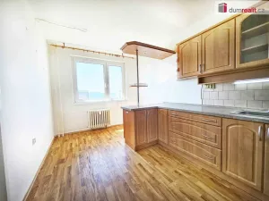 Prodej bytu 3+1, Ústí nad Labem - Severní Terasa, Poláčkova, 78 m2