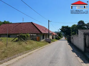 Prodej pozemku pro bydlení, Pravice, 555 m2