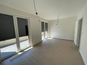 Pronájem bytu 3+kk, Praha - Řeporyje, Haenkeho, 80 m2