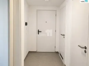 Prodej bytu 2+kk, Praha, Kolmanova, 51 m2
