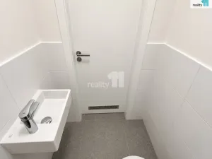 Prodej bytu 2+kk, Praha, Kolmanova, 51 m2