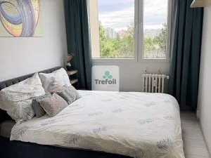Prodej bytu 2+kk, Praha, Bazovského, 45 m2