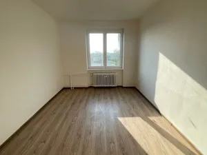 Pronájem bytu 2+1, Jirkov, J. K. Tyla, 52 m2
