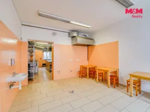 Pronájem obchodního prostoru, Plzeň - Skvrňany, Křimická, 65 m2