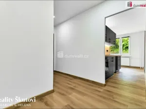 Pronájem bytu 3+1, Ústí nad Labem - Mojžíř, Peškova, 65 m2